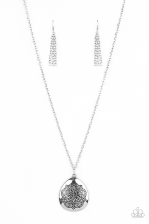 Rustic Renaissance Silver Paparazzi Necklace