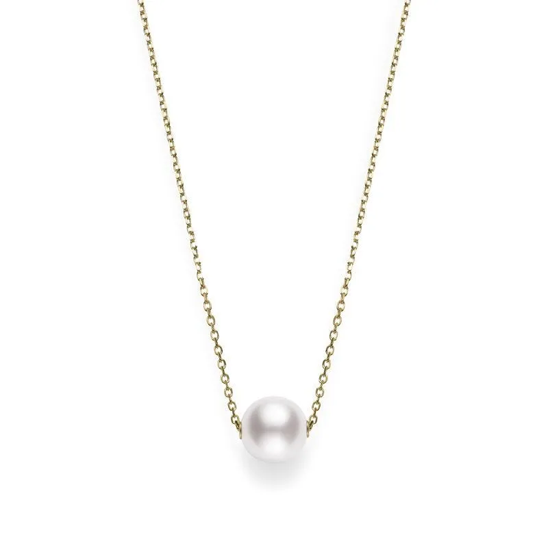 Single Pearl Pendant in Yellow Gold