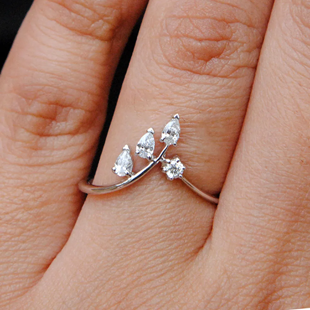 Solid Gold & Natural Pear Cut Diamond Leaf Ring