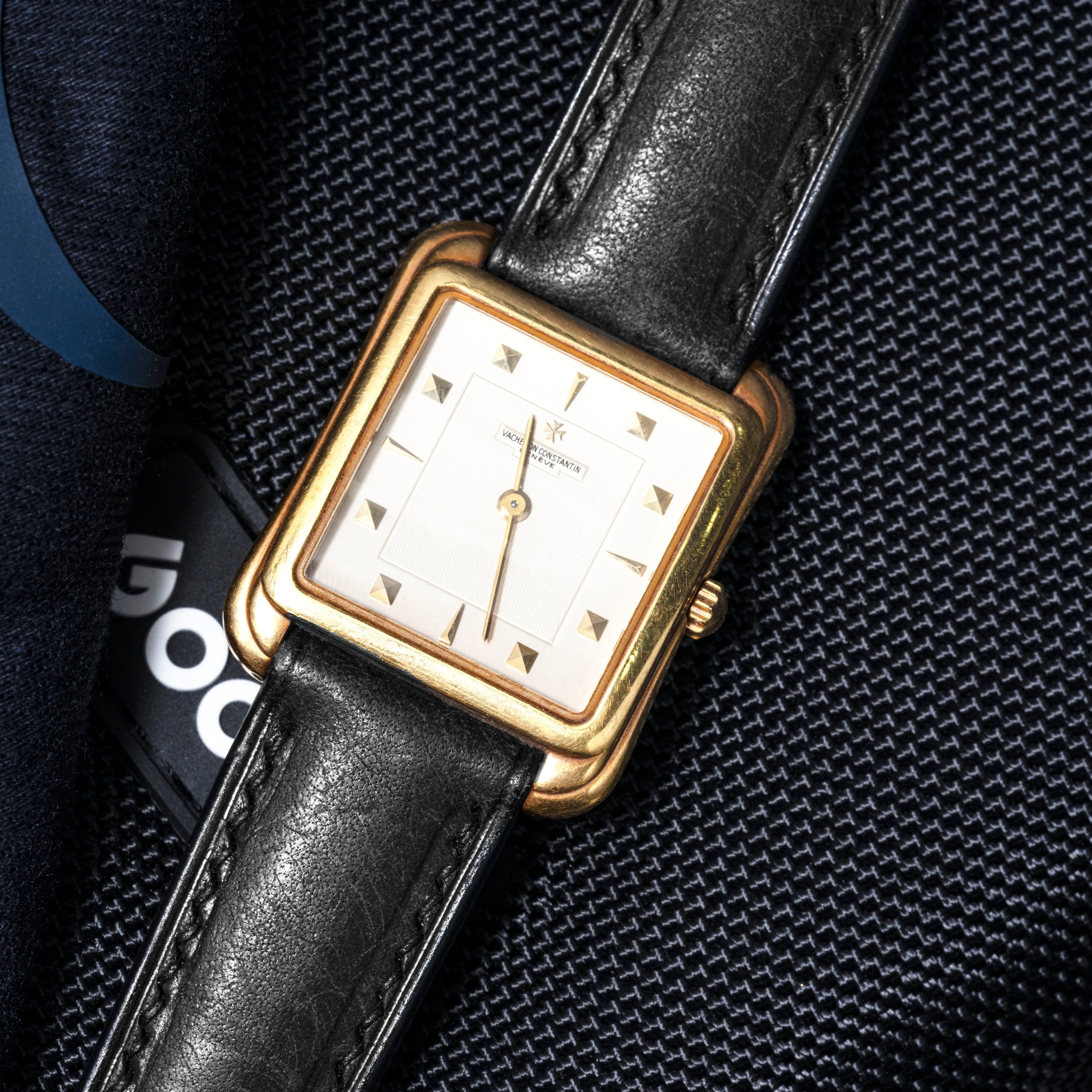 Solitaire Universal Straps in Black Carbon Pueblo for Vacheron Constantin