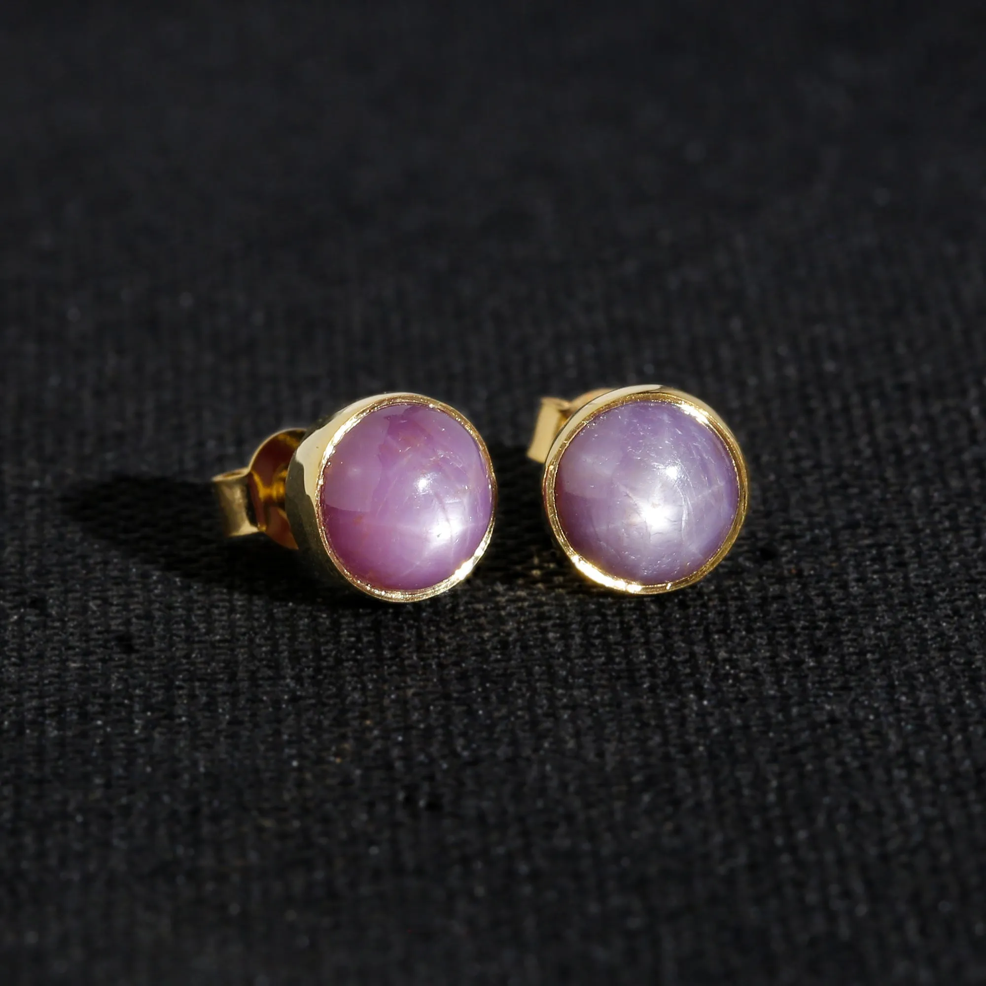STAR SAPPHIRE STUDS 8.7CT