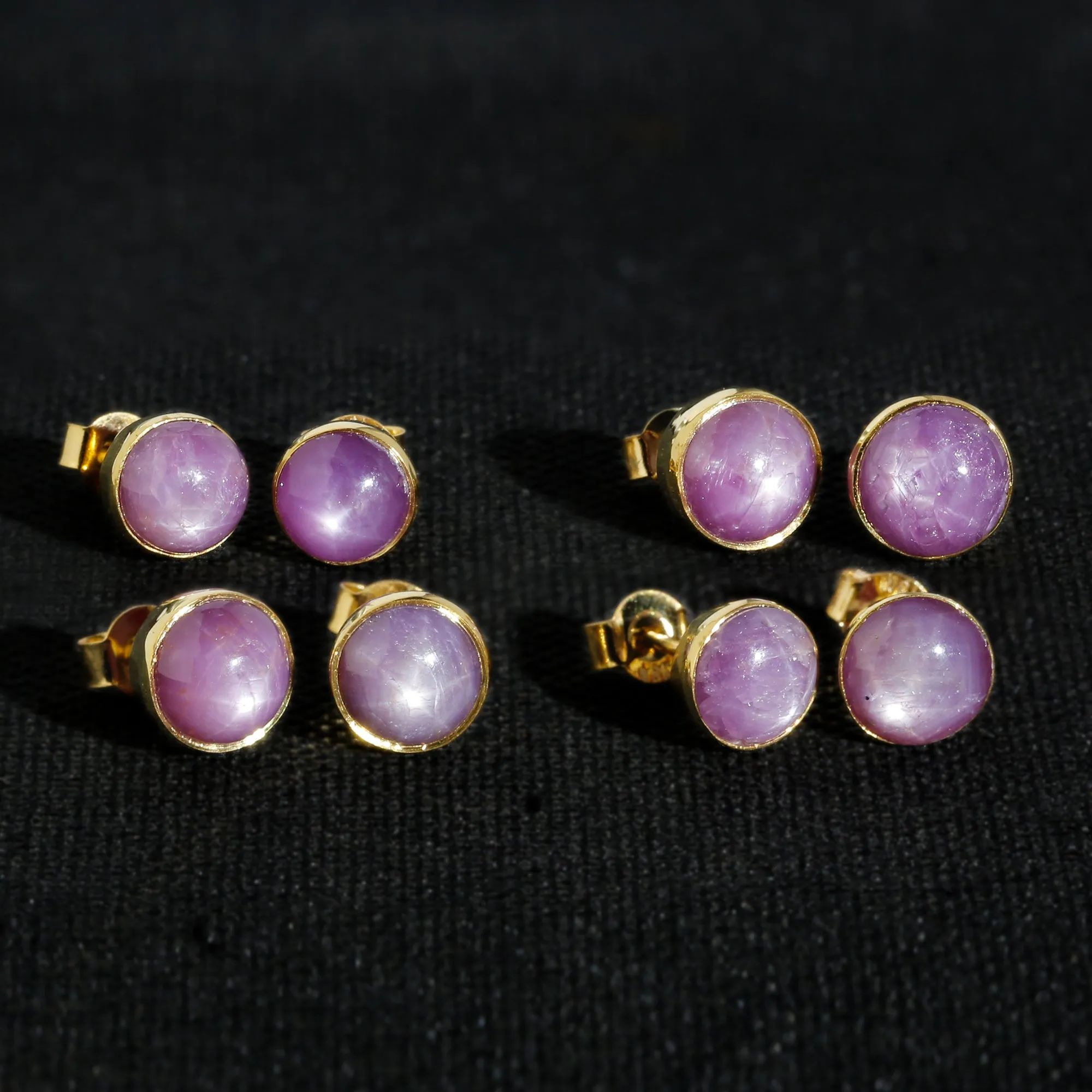 STAR SAPPHIRE STUDS 8.7CT
