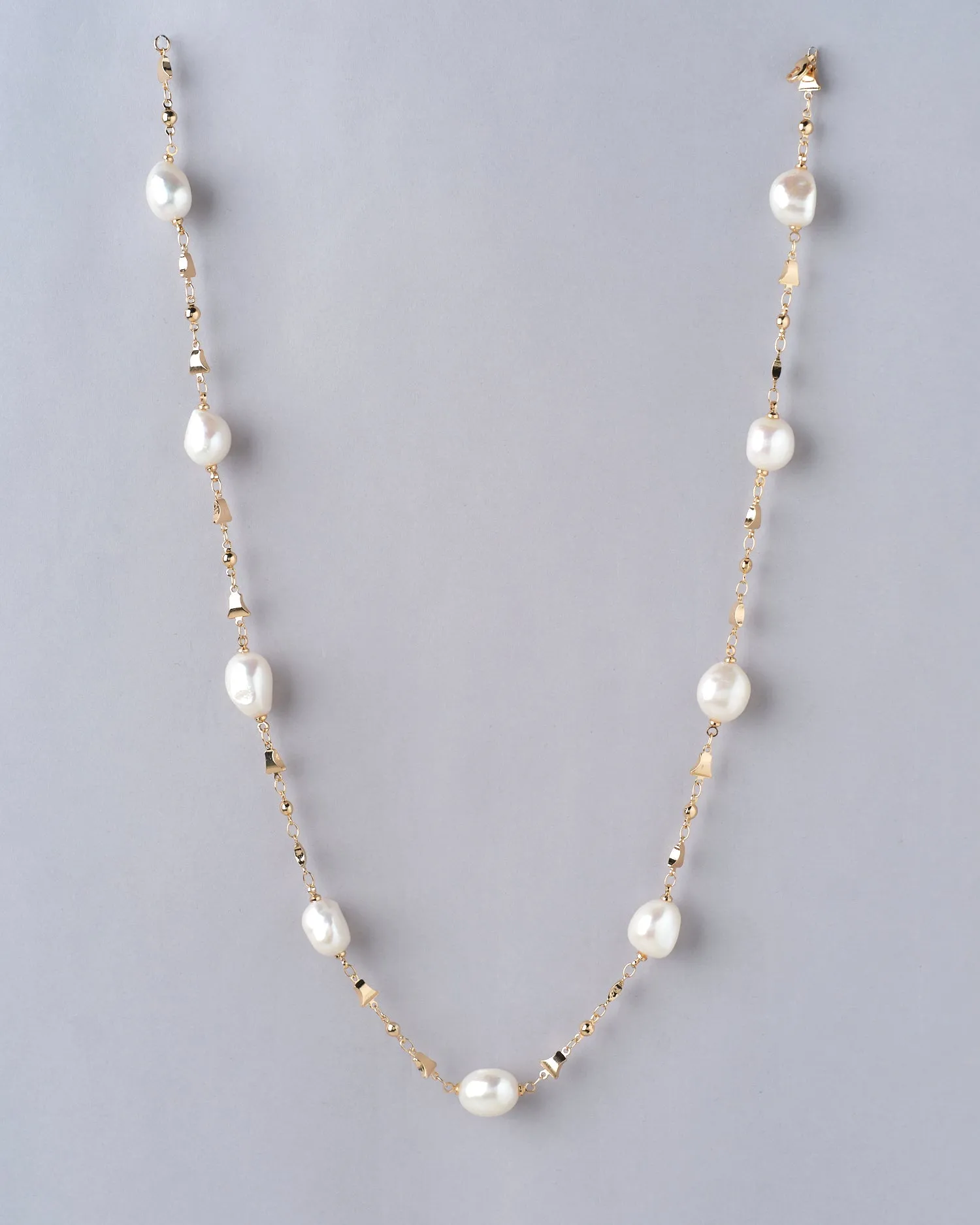 The Infinite Grace-Golden Statement Pearl Necklace