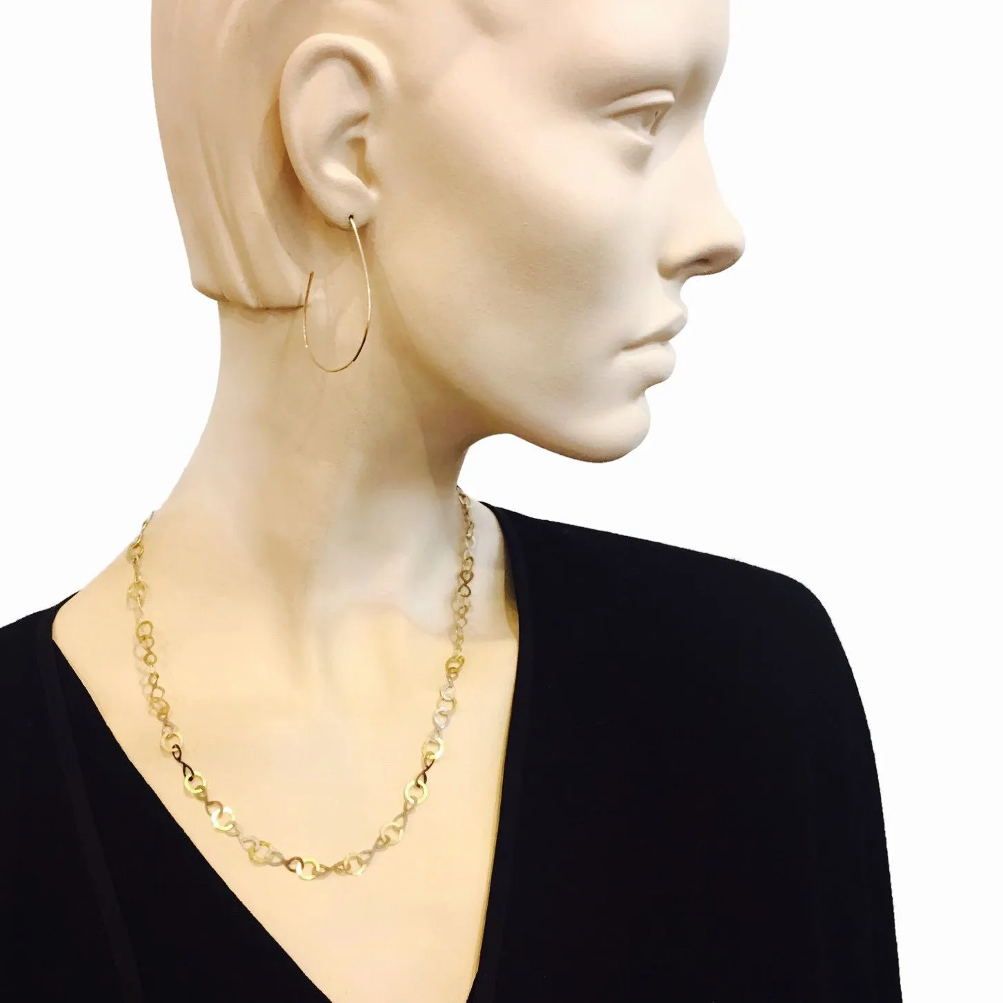 The Small Lace Link Necklace