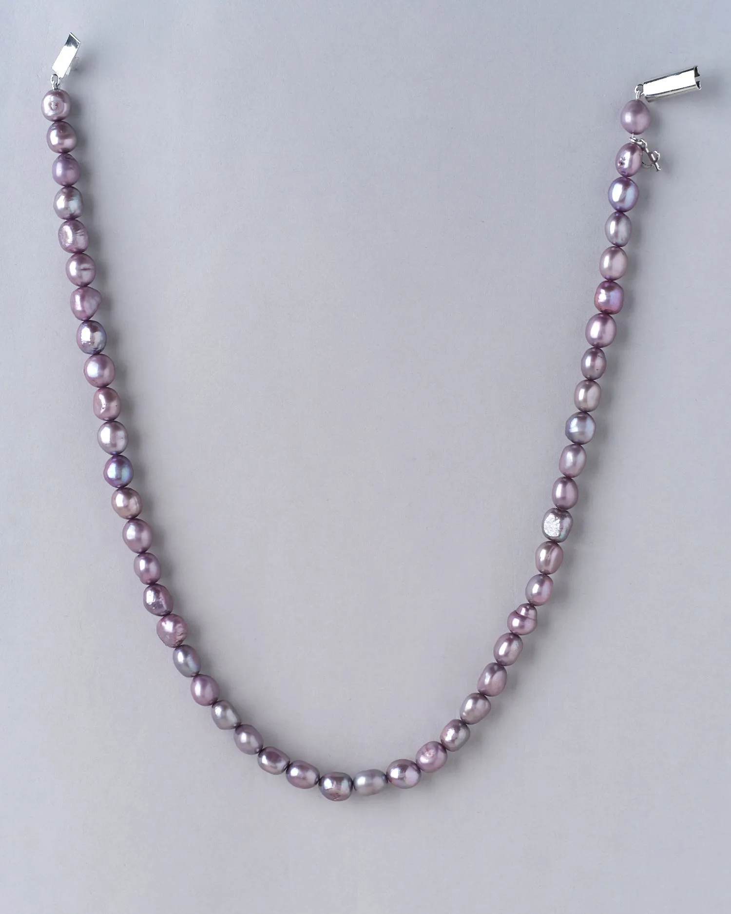 The Splashy Sleet Pearl Necklace