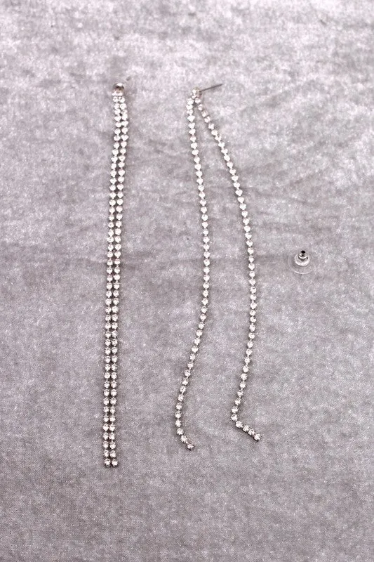 TRENDY SHOULDER DUSTER RHINESTONE STUD EARRINGS