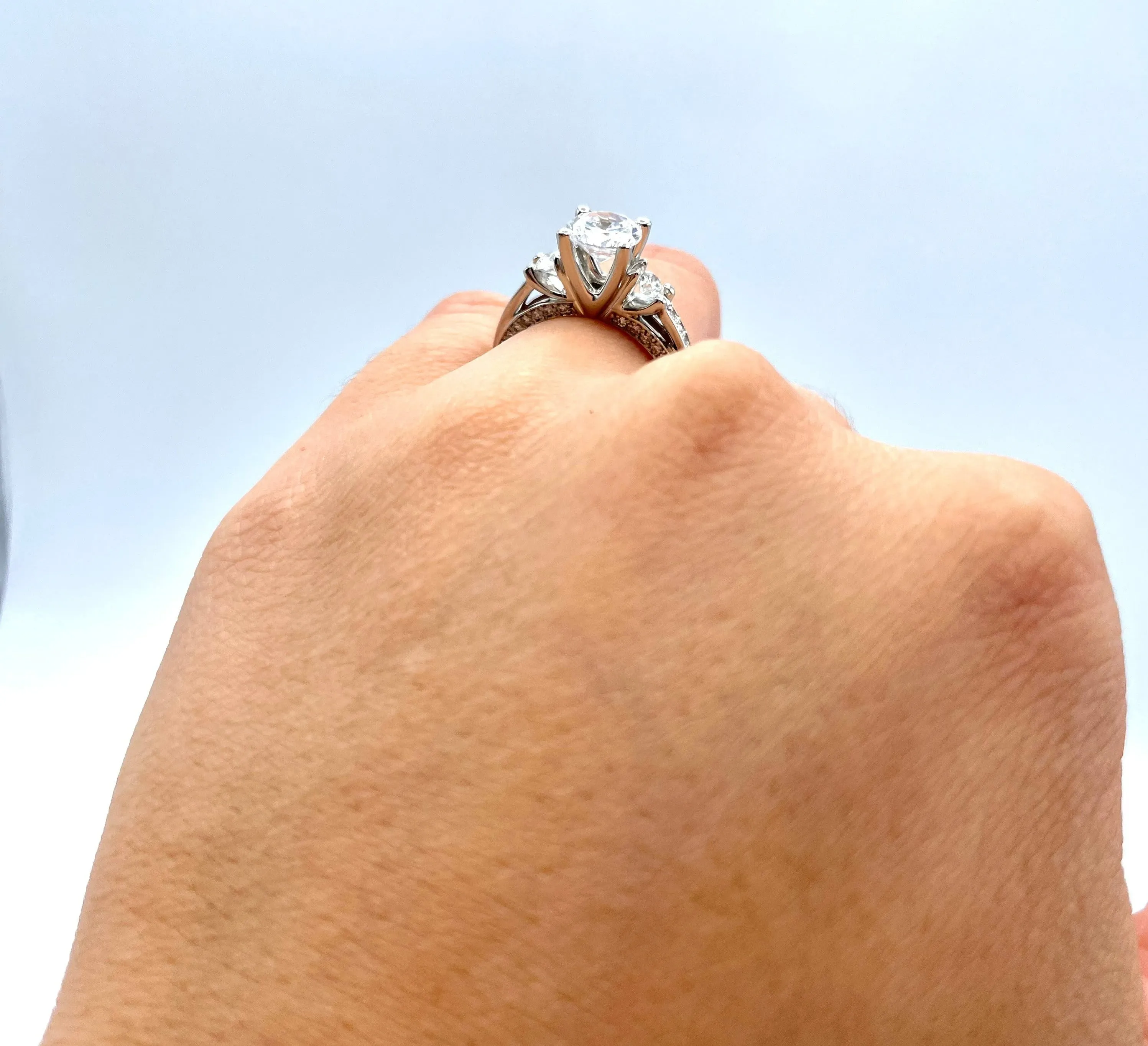 Verragio Classico Collection Ladies Round Cut Platinum Engagement Ring