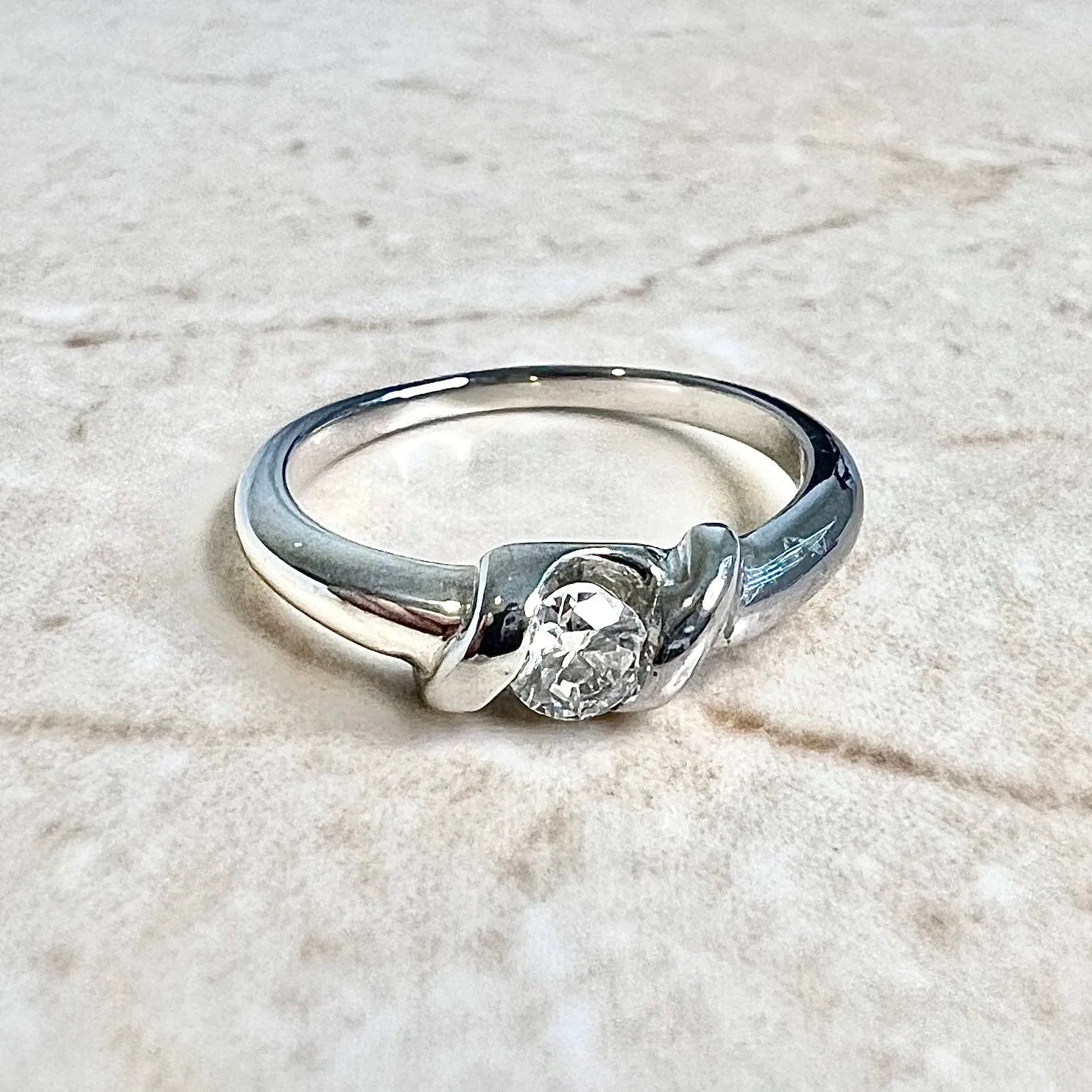 Vintage 14 Karat White Gold 0.25 Carat Round Diamond Solitaire Engagement Ring