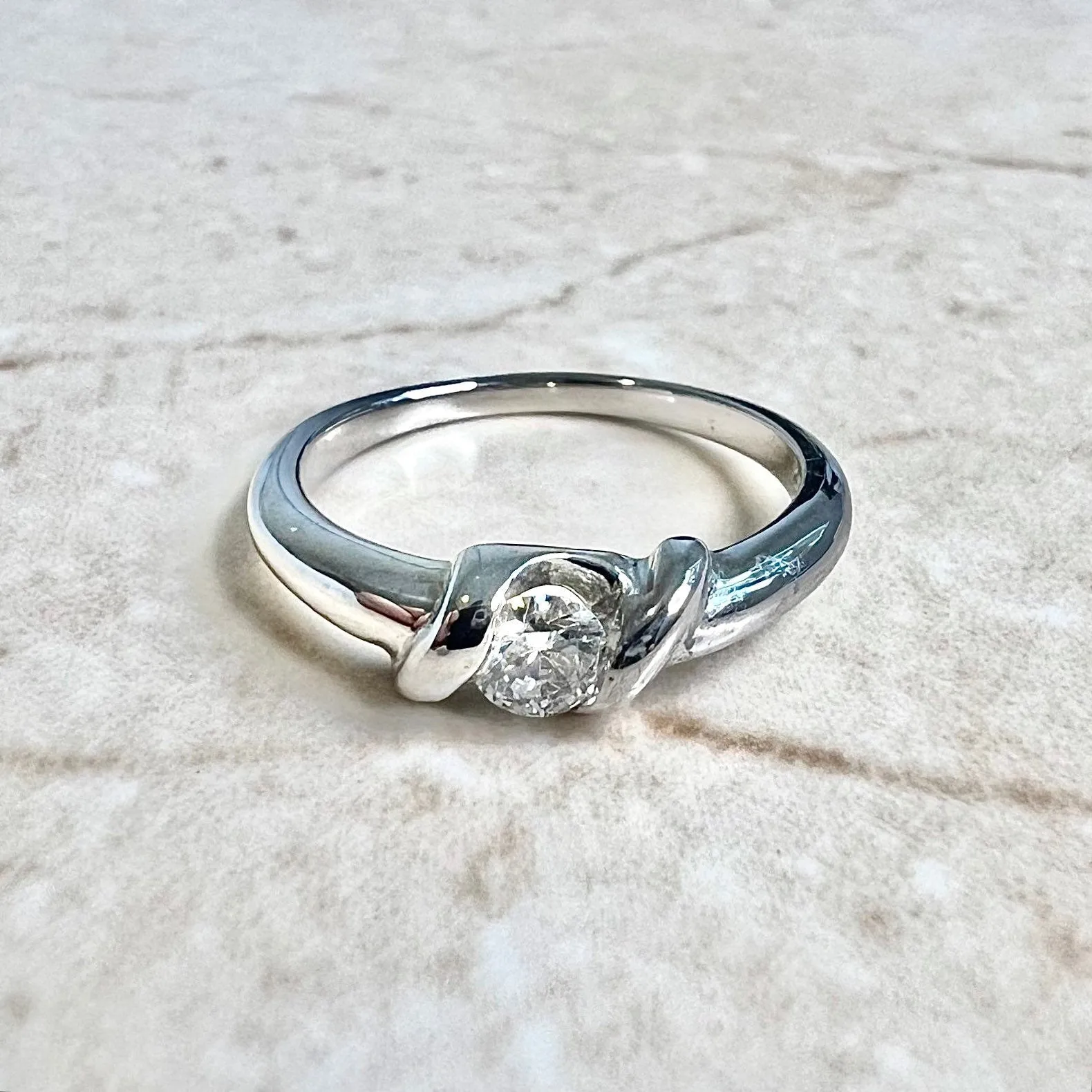 Vintage 14 Karat White Gold 0.25 Carat Round Diamond Solitaire Engagement Ring
