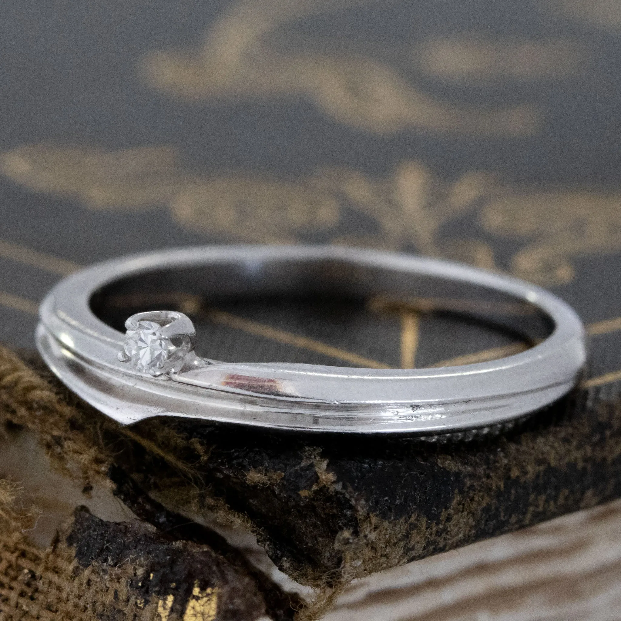 Vintage Diamond Dot Wedding Band
