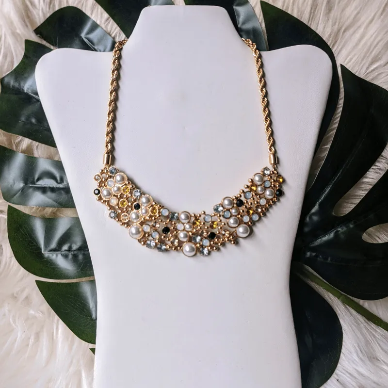 Vintage - Pearl and Stone Necklace