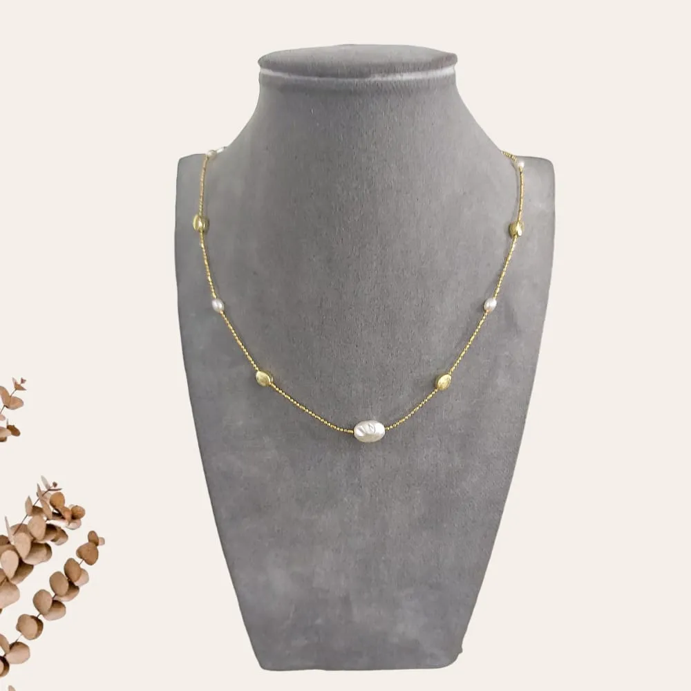 White Pearl Necklace