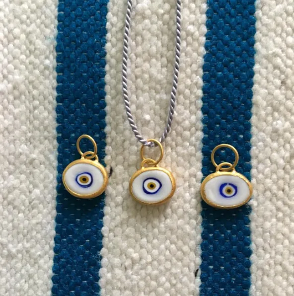 White Protection Single JuJu Evil Eye Bracelet in 18K Gold